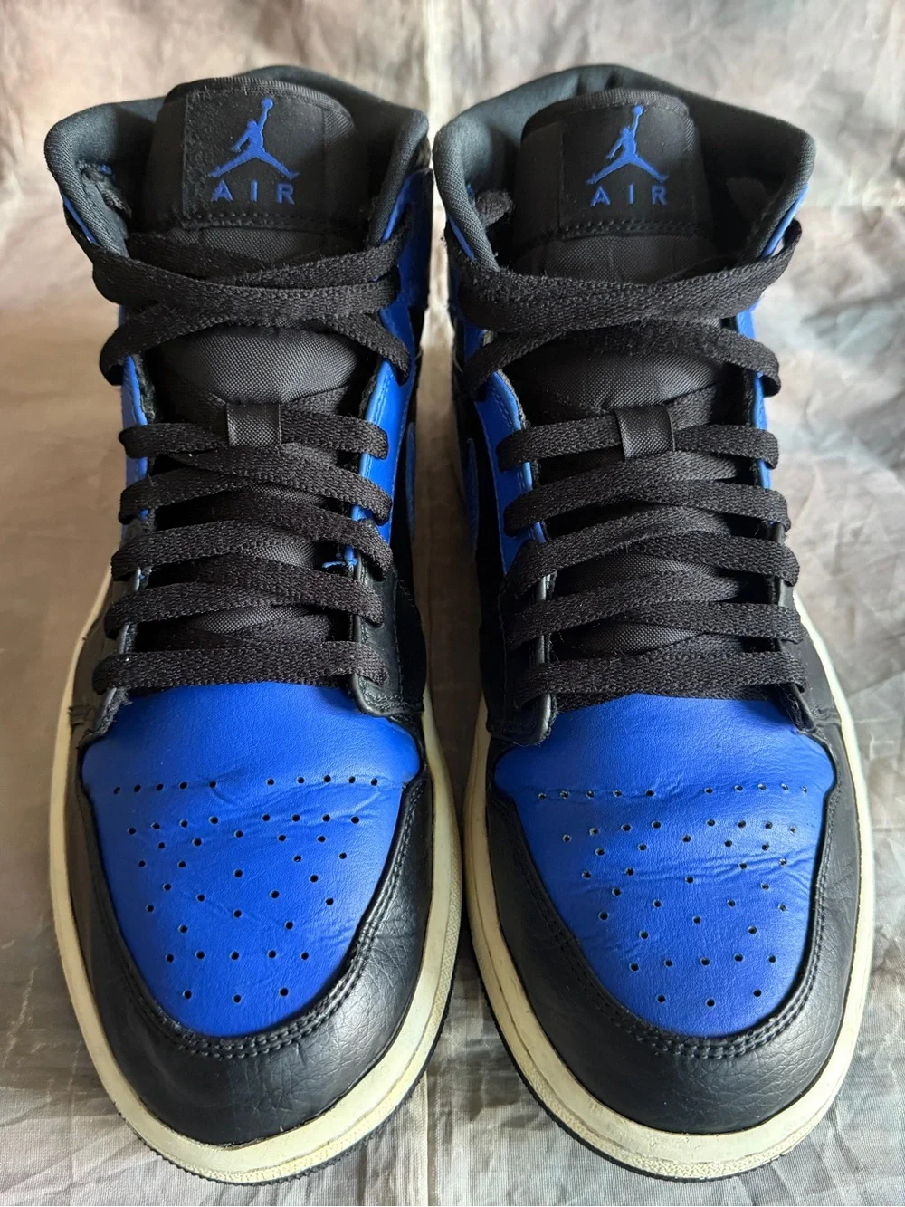Nike Air Jordan 1 Mid Hyper Royal size 10